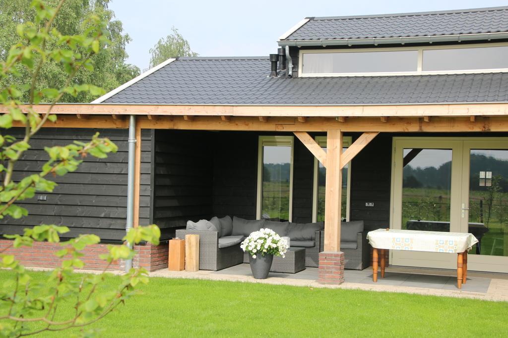 Vakantiehuis Weideblik Biezenmortel Exterior photo